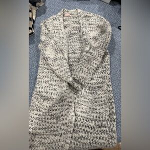 Cozy Marbled Gray Knit Sweater/Coatigan